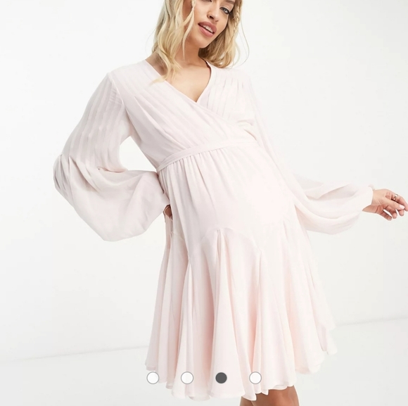 ASOS DESIGN Maternity wrap balloon sleeve mini dress with tie waist detail - Picture 3 of 6